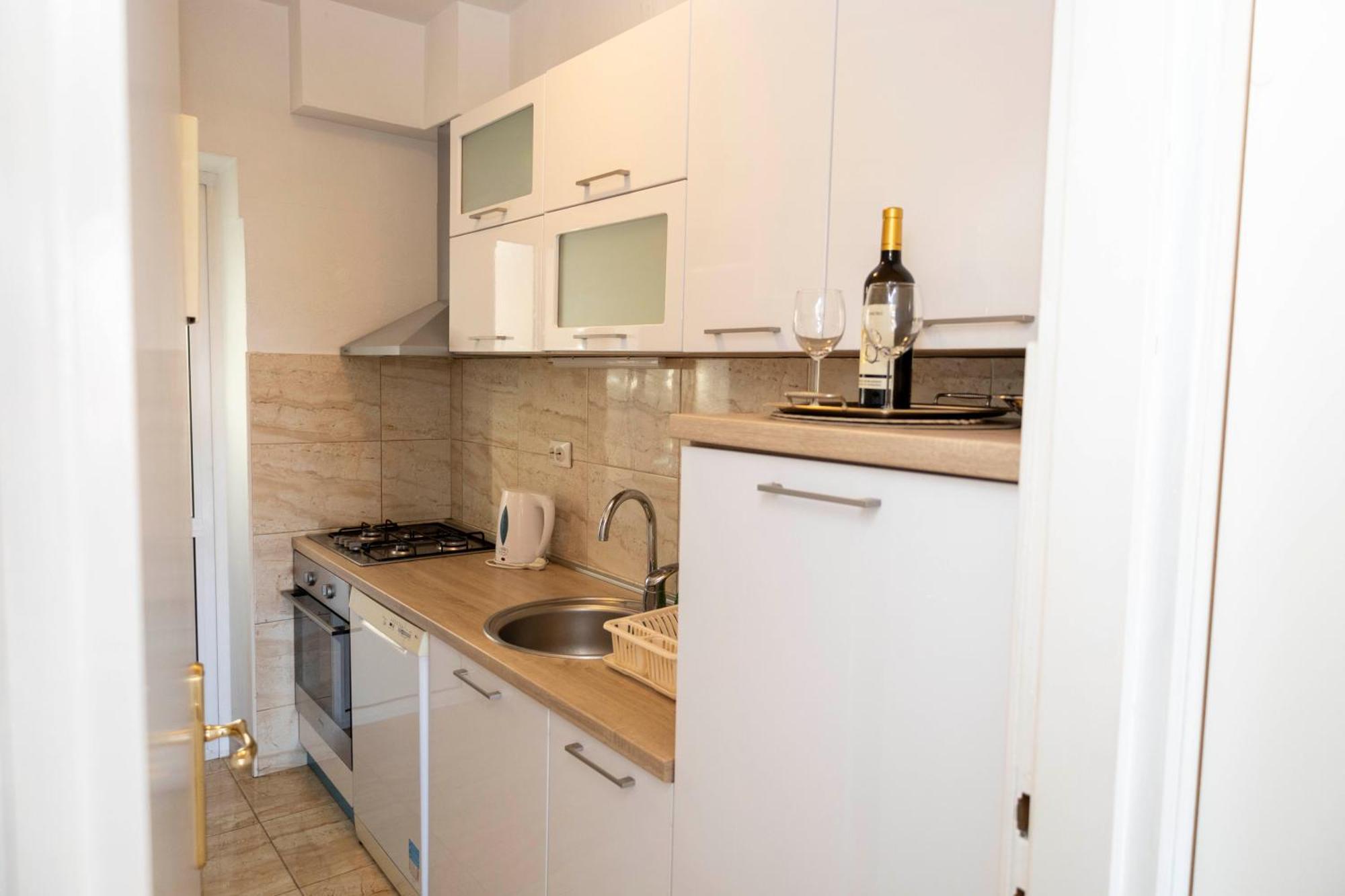Apartments Jaksic - Zile Supetar Εξωτερικό φωτογραφία