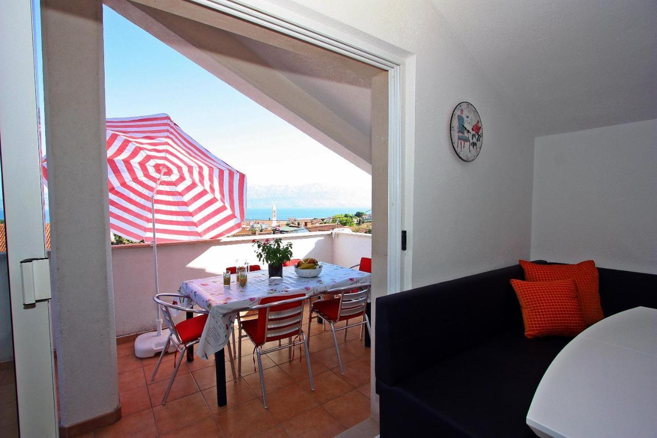 Apartments Jaksic - Zile Supetar Εξωτερικό φωτογραφία